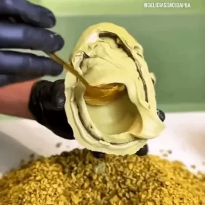 Ovo de Páscoa de Brigadeiro de Pistache – Delícias da Cida